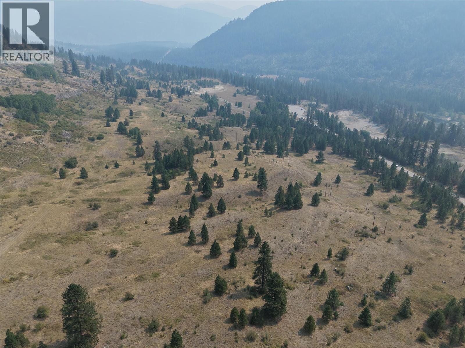 520 3 Highway, Christina Lake, British Columbia  V0H 1E0 - Photo 27 - 10398177