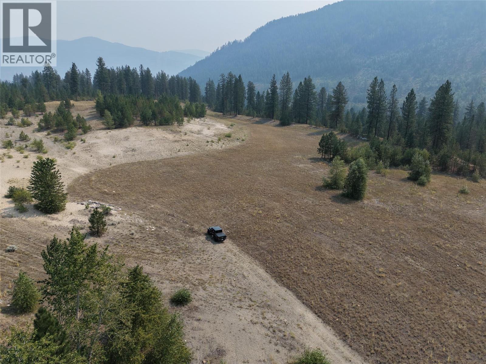 520 3 Highway, Christina Lake, British Columbia  V0H 1E0 - Photo 32 - 10398177