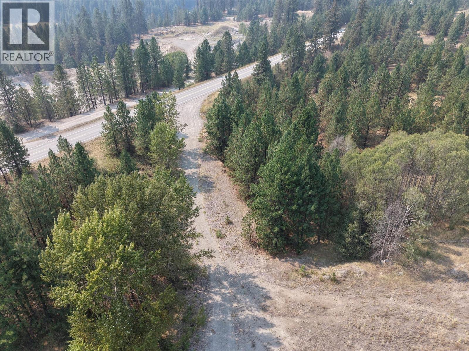 520 3 Highway, Christina Lake, British Columbia  V0H 1E0 - Photo 9 - 10398177