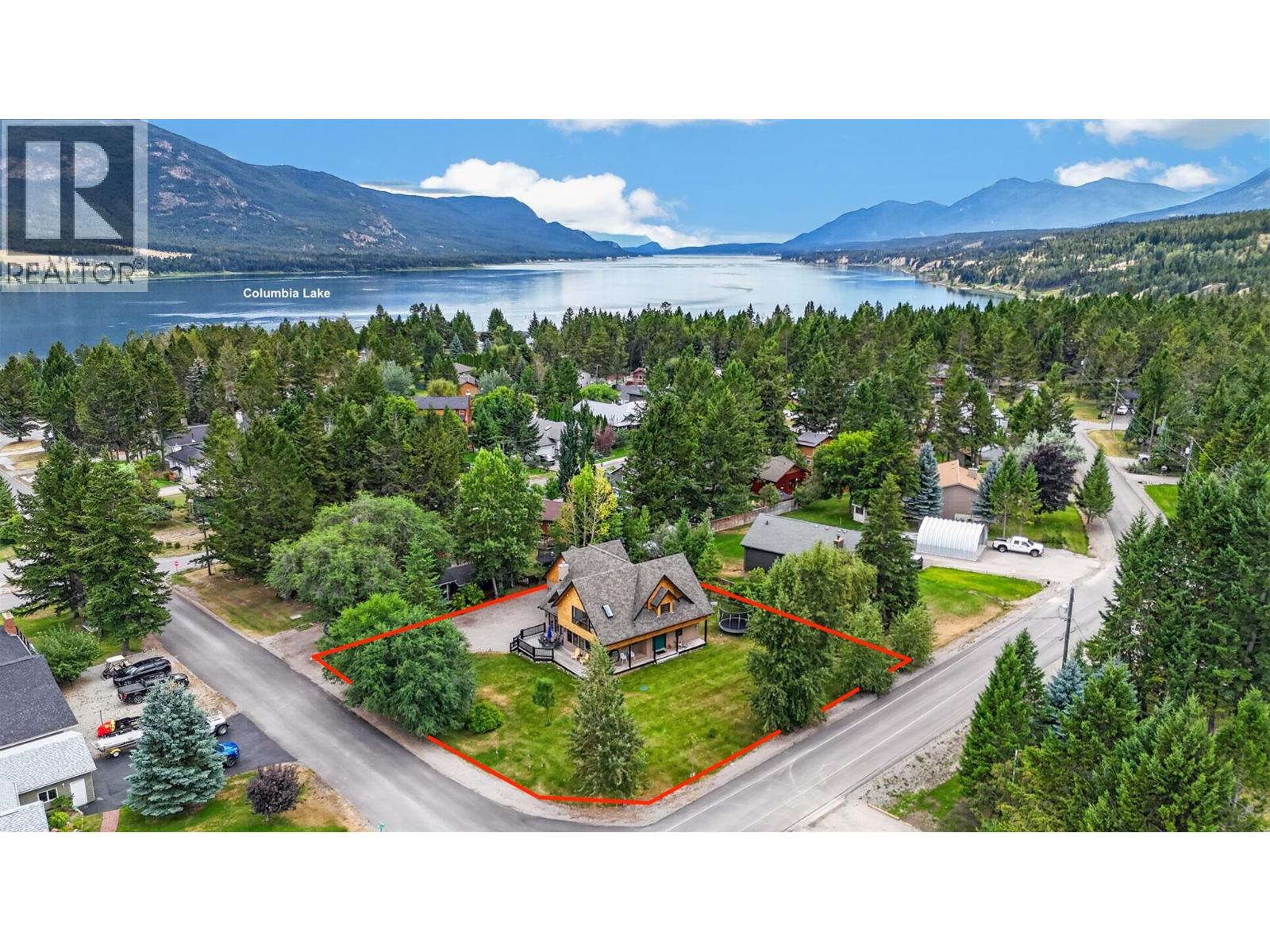 5853 Juniper Road, Fairmont Hot Springs, British Columbia  V0B 1L2 - Photo 2 - 10398230