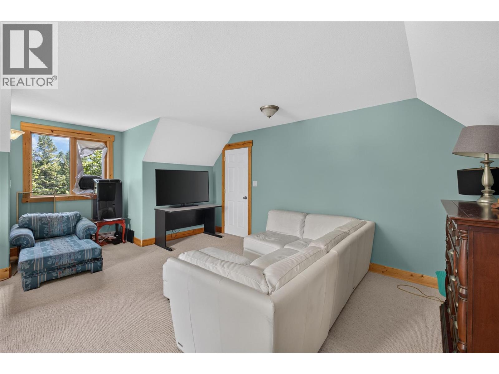 5853 Juniper Road, Fairmont Hot Springs, British Columbia  V0B 1L2 - Photo 37 - 10398230