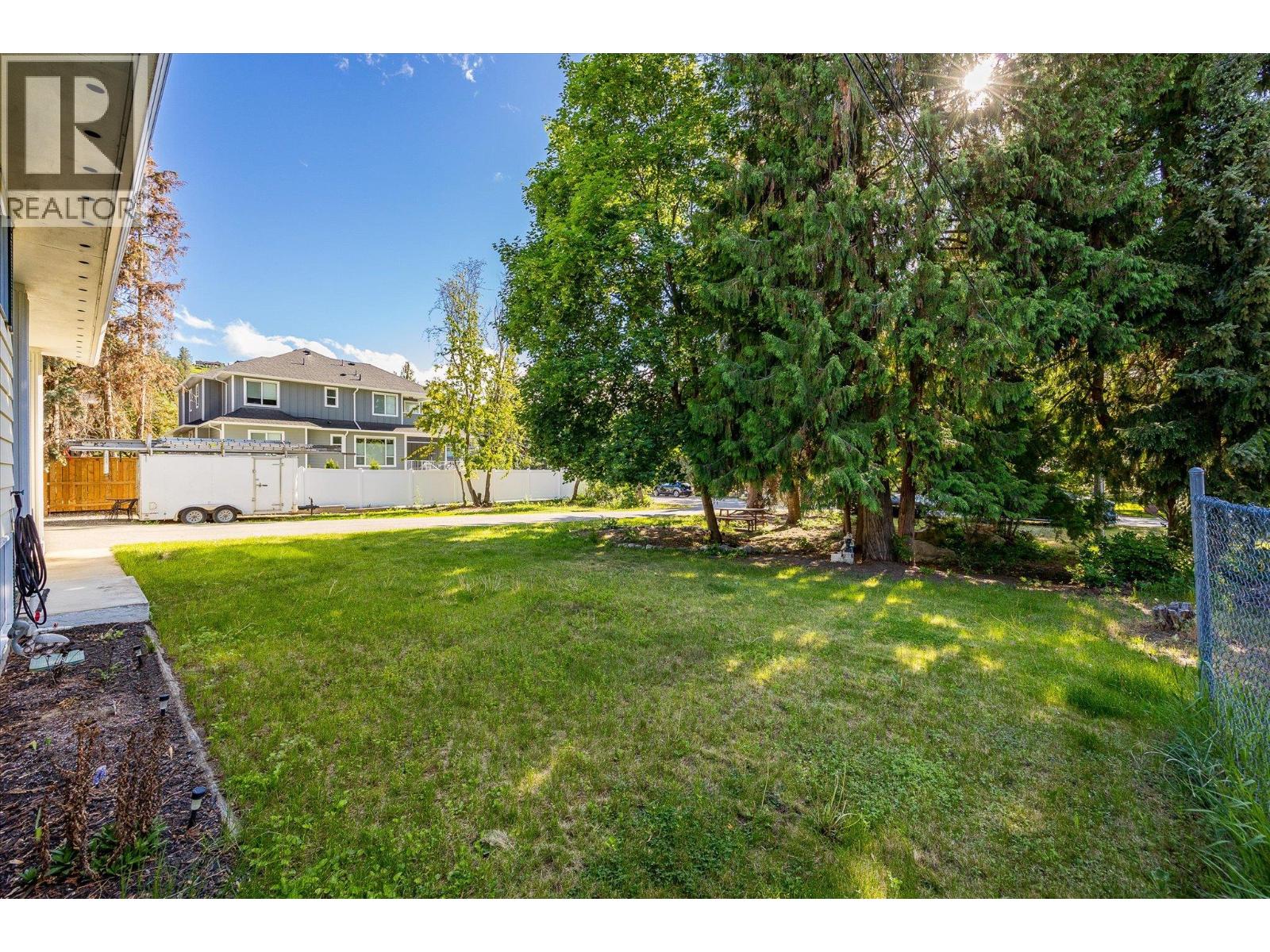 4671 Fordham Road, Kelowna, British Columbia  V1W 1P1 - Photo 36 - 10398263