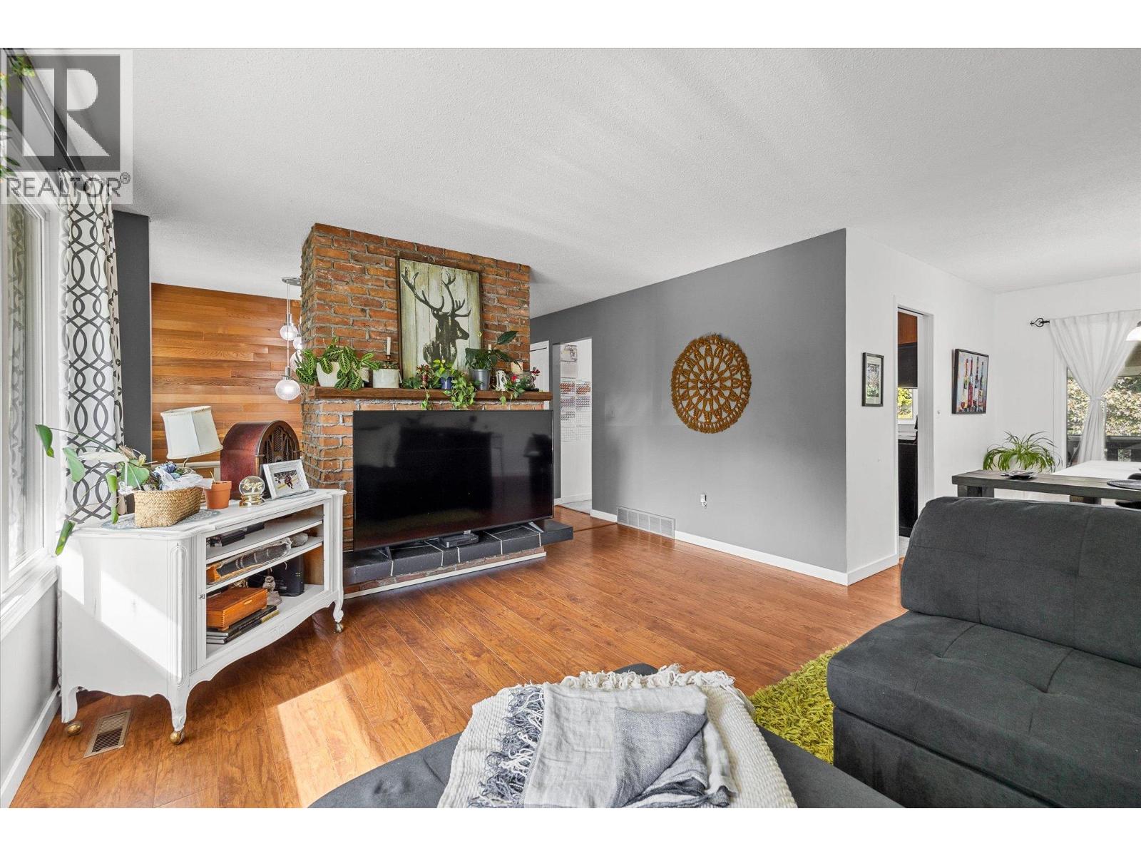 4671 Fordham Road, Kelowna, British Columbia  V1W 1P1 - Photo 5 - 10398263