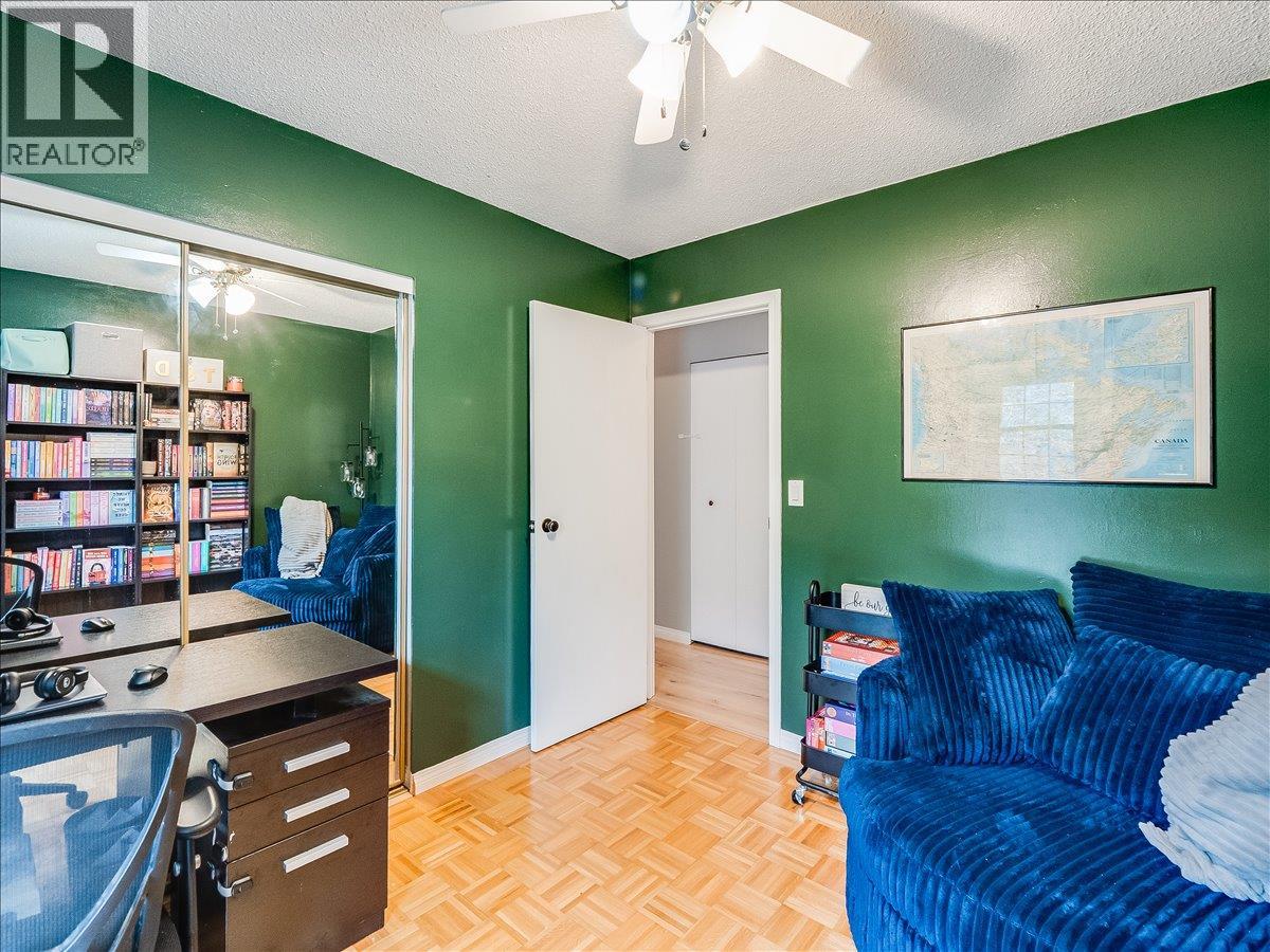 3701 9th Avenue, Castlegar, British Columbia  V1N 3T3 - Photo 37 - 10398210