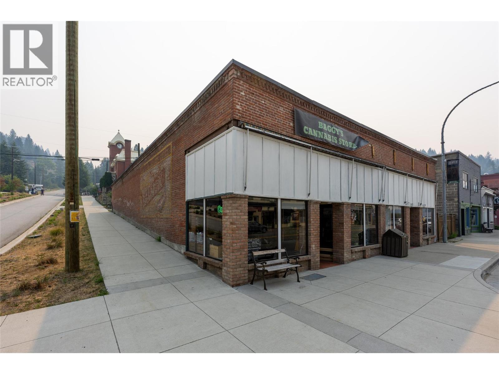 302 Copper Avenue S, Greenwood, British Columbia  V0H 1J0 - Photo 1 - 10398144