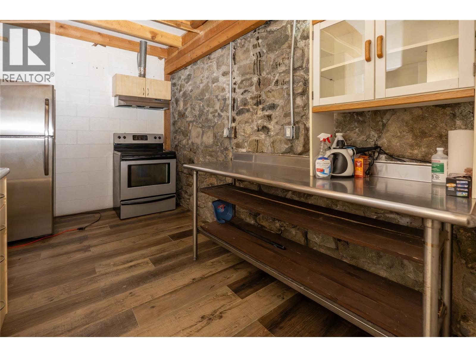302 Copper Avenue S, Greenwood, British Columbia  V0H 1J0 - Photo 22 - 10398144