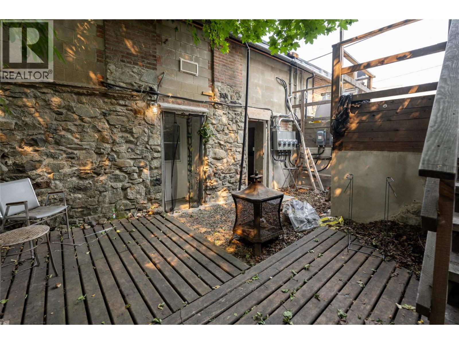 302 Copper Avenue S, Greenwood, British Columbia  V0H 1J0 - Photo 8 - 10398144