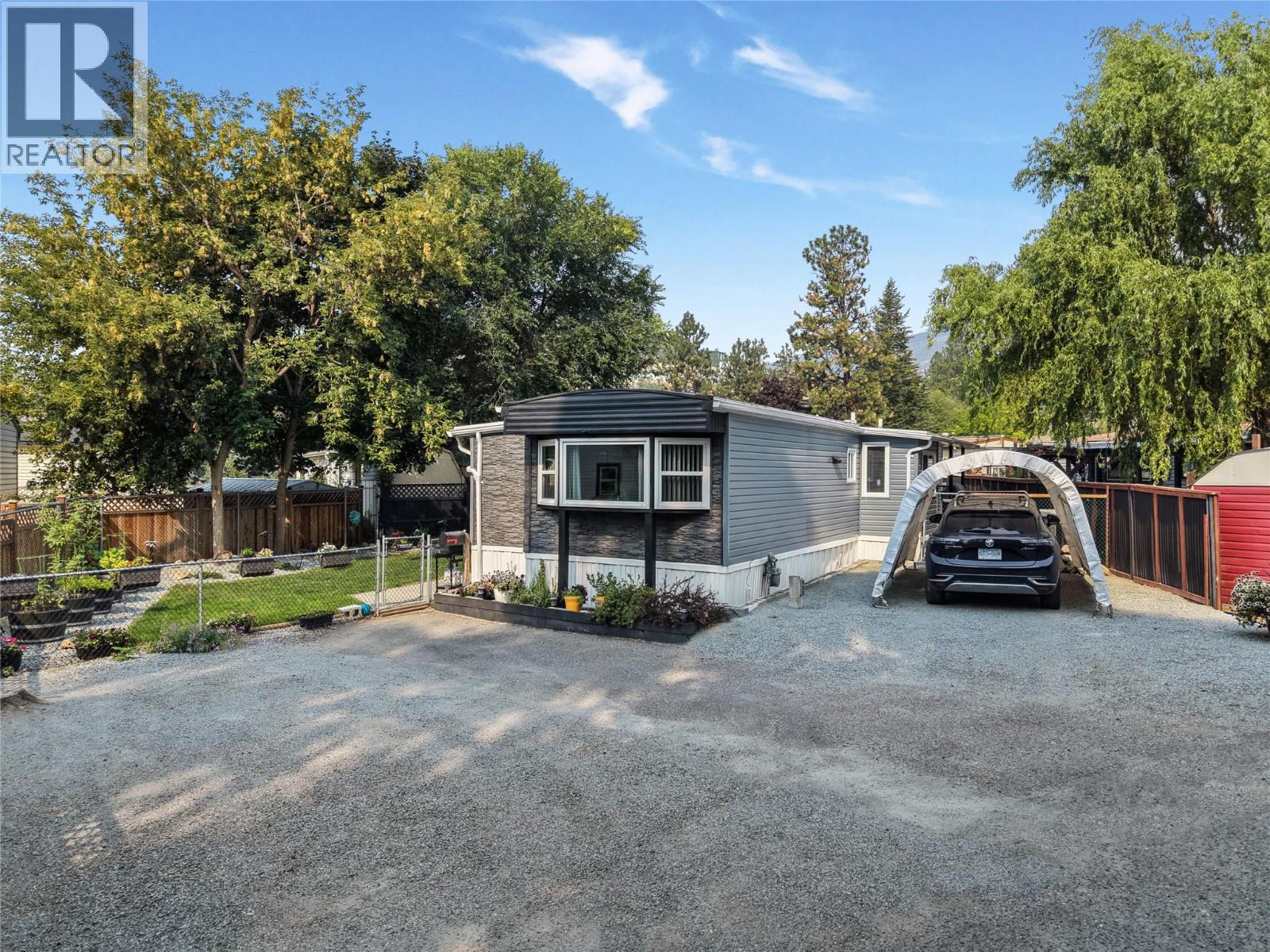 1999 97 Highway S Unit# 85, West Kelowna, British Columbia  V1Z 1B2 - Photo 1 - 10397747