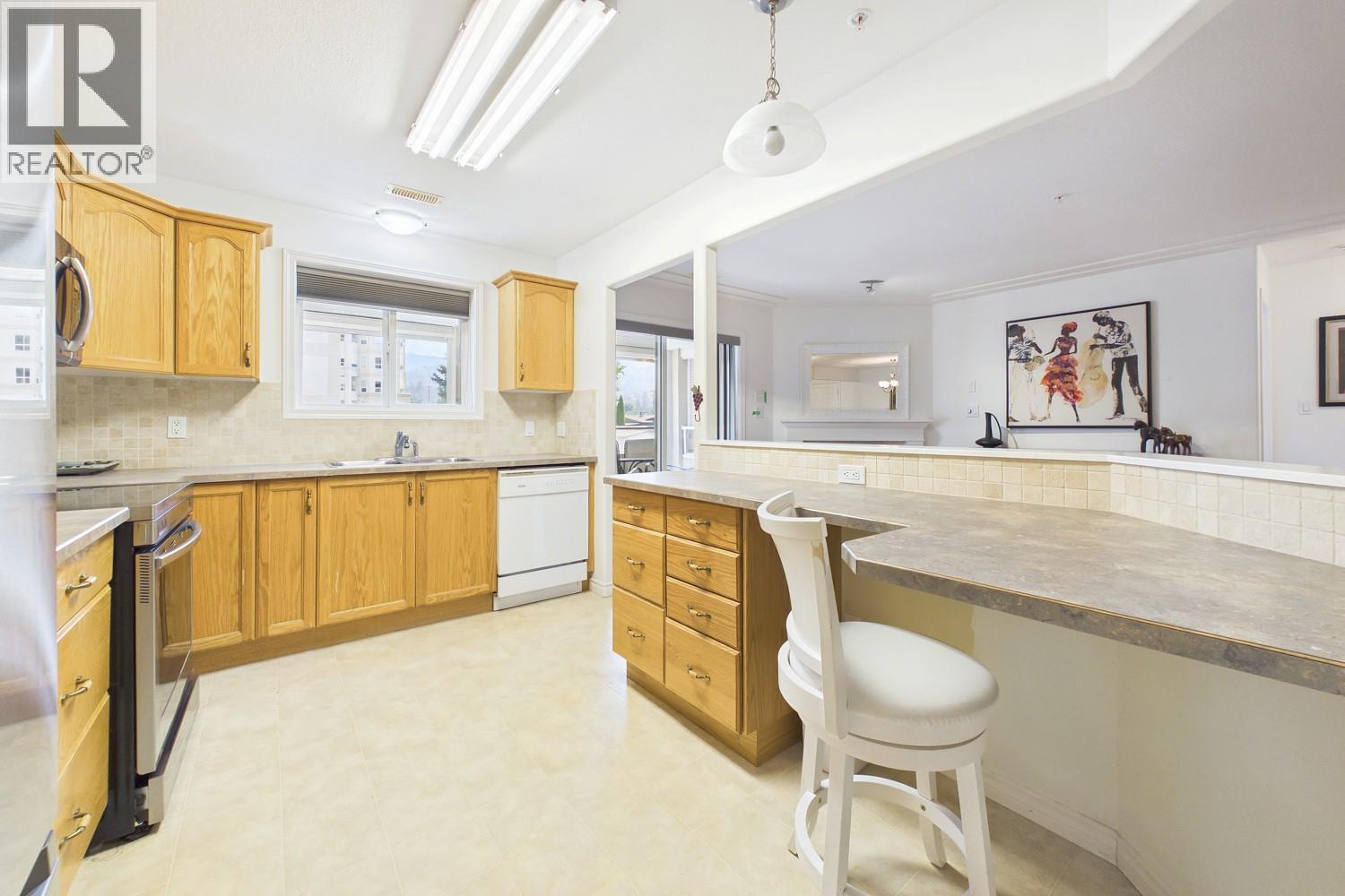 2285 Atkinson Street Unit# 204, Penticton, British Columbia  V2A 8R7 - Photo 11 - 10398328