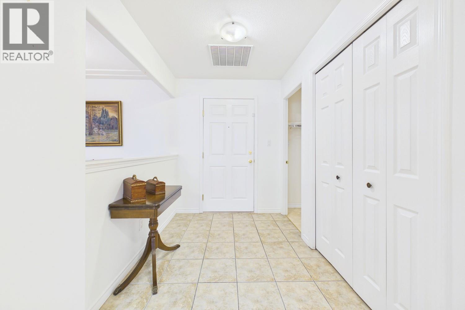 2285 Atkinson Street Unit# 204, Penticton, British Columbia  V2A 8R7 - Photo 5 - 10398328