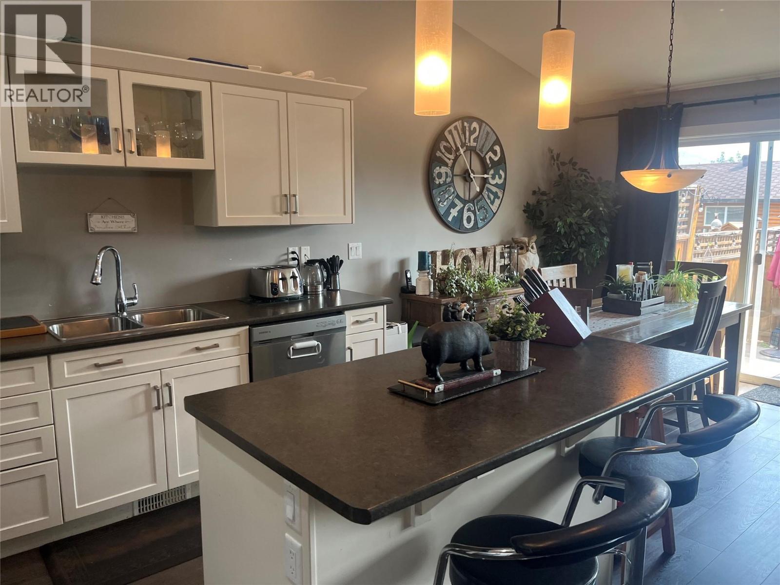 3031 Westsyde Road Unit# 20, Kamloops, British Columbia  V2B 0E4 - Photo 6 - 10398309