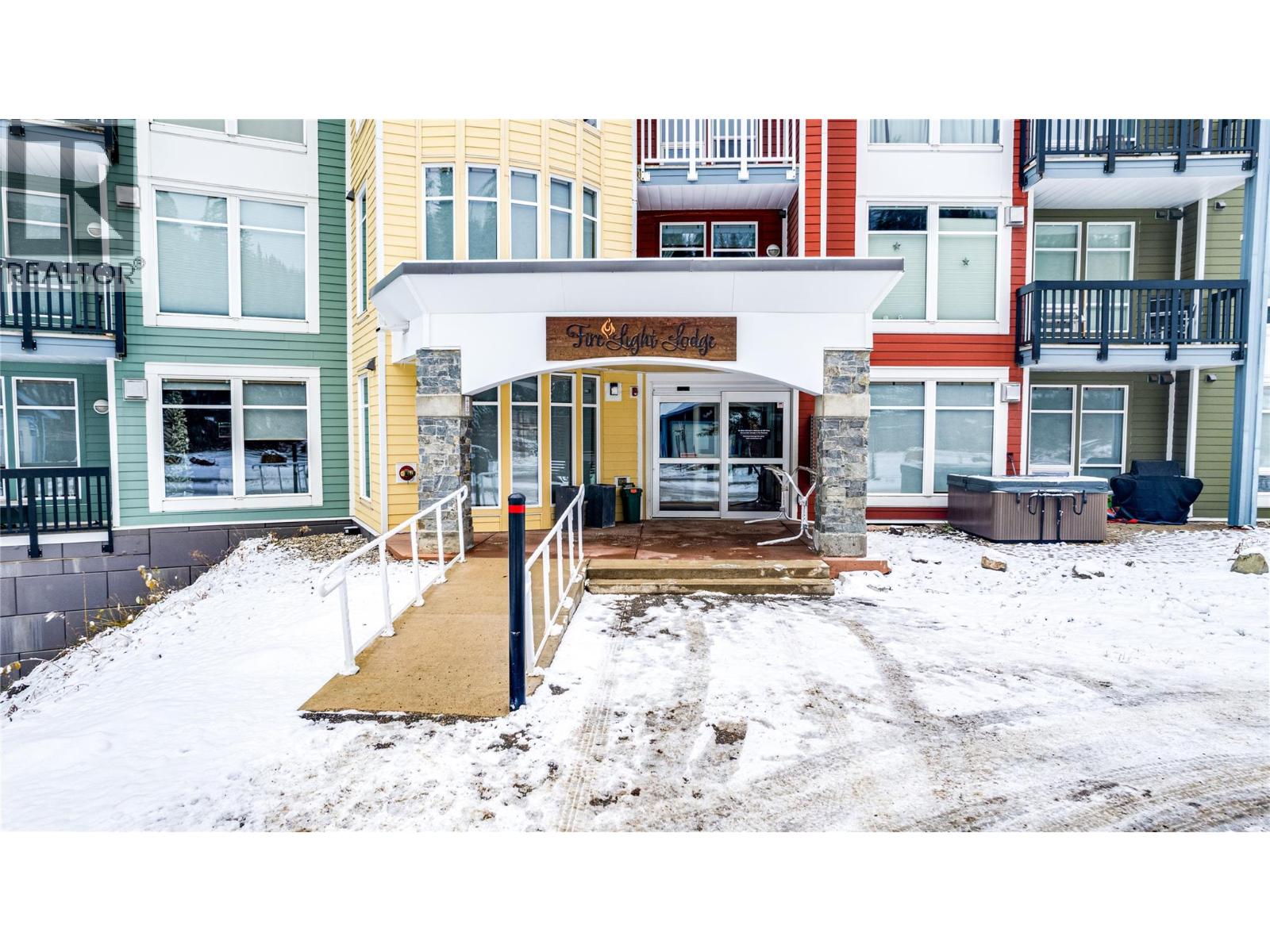 30 Monashee Road Unit# 203, Vernon, British Columbia  V1B 3M1 - Photo 1 - 10397879
