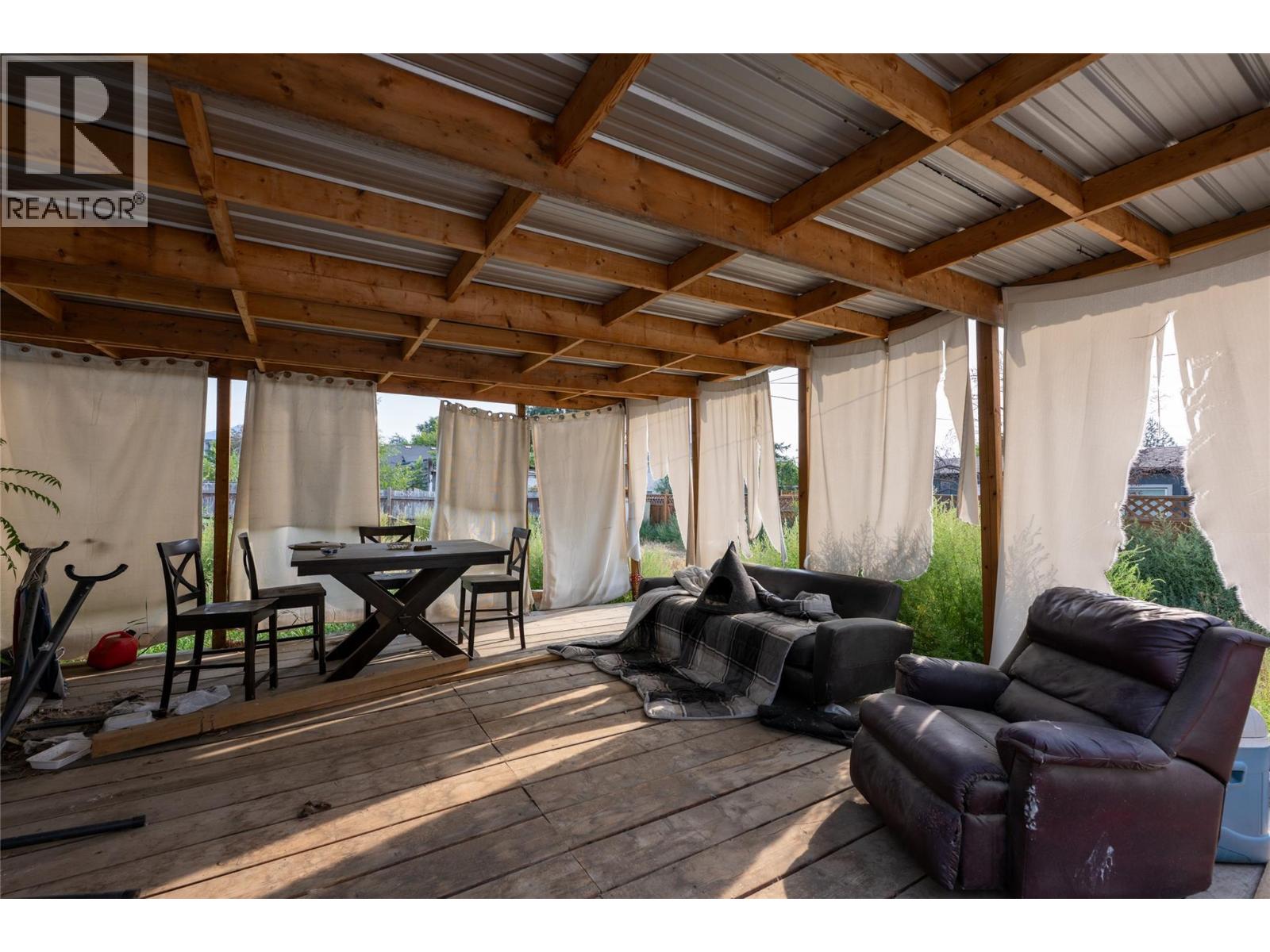364 Royal Avenue, Kamloops, British Columbia  V2B 3P5 - Photo 20 - 10398306