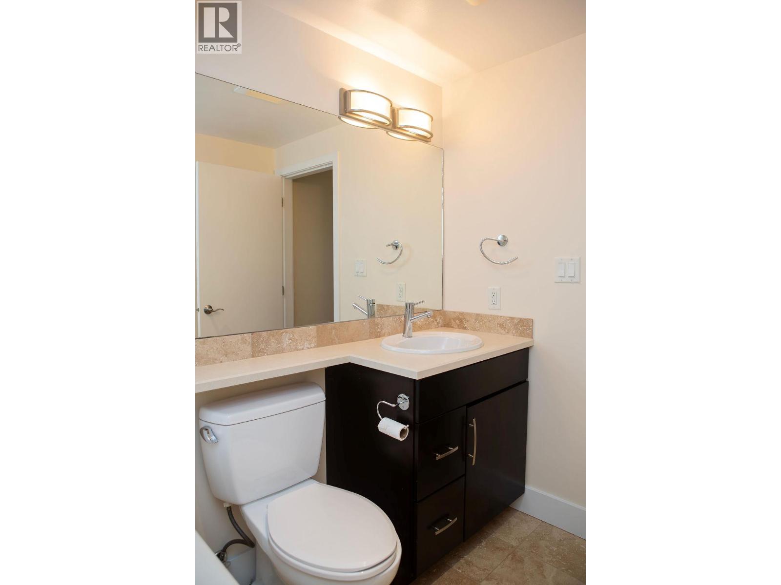 702 Fourth Street Unit# 4, Nelson, British Columbia  V1L 2S8 - Photo 27 - 10398296