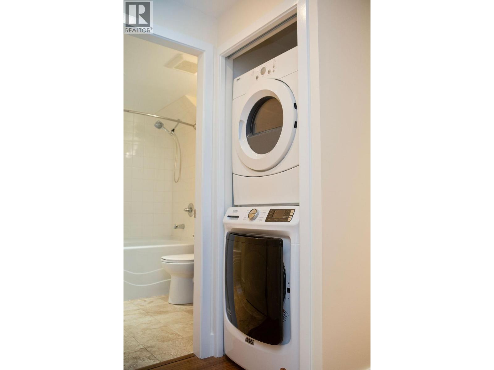 702 Fourth Street Unit# 4, Nelson, British Columbia  V1L 2S8 - Photo 28 - 10398296