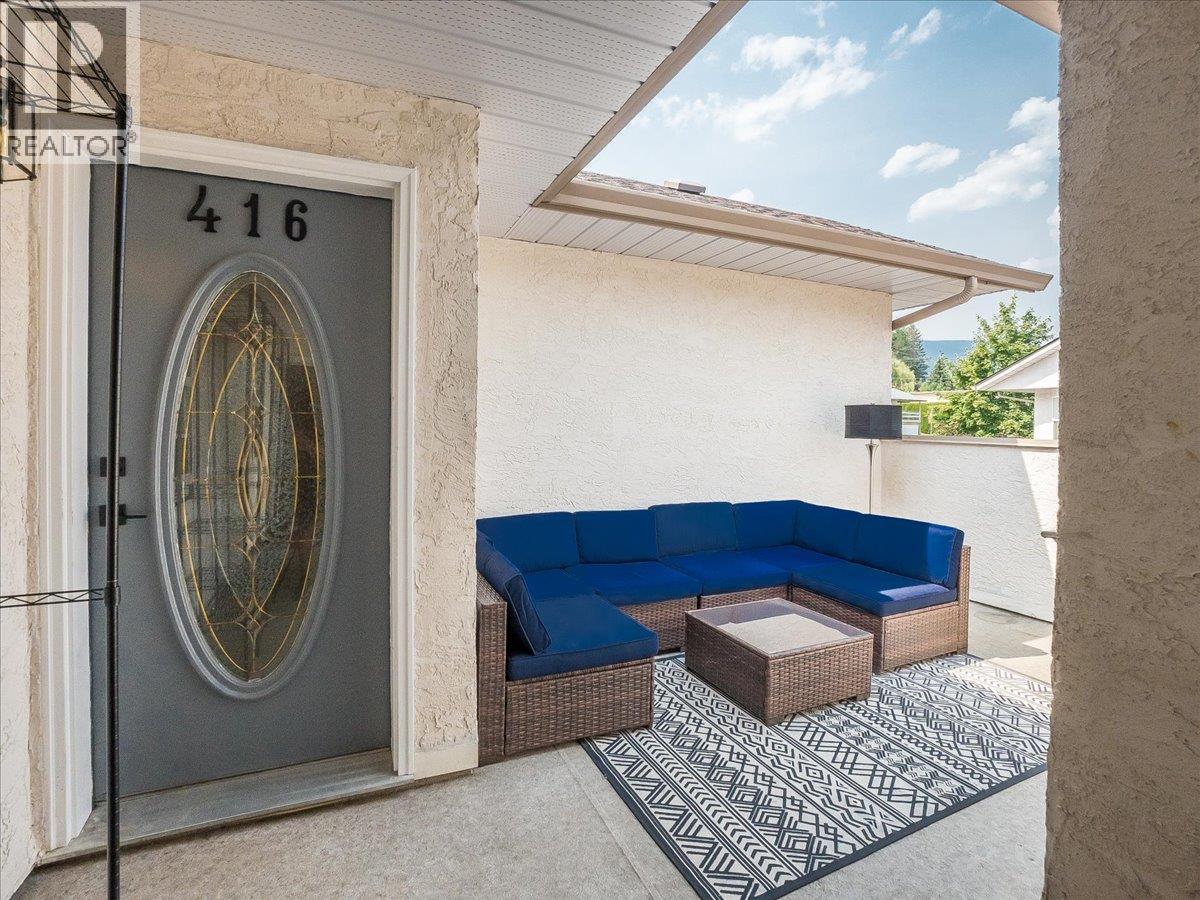 416 Beasley  W Crescent, Nelson, British Columbia  V1L 5Y4 - Photo 6 - 10398184
