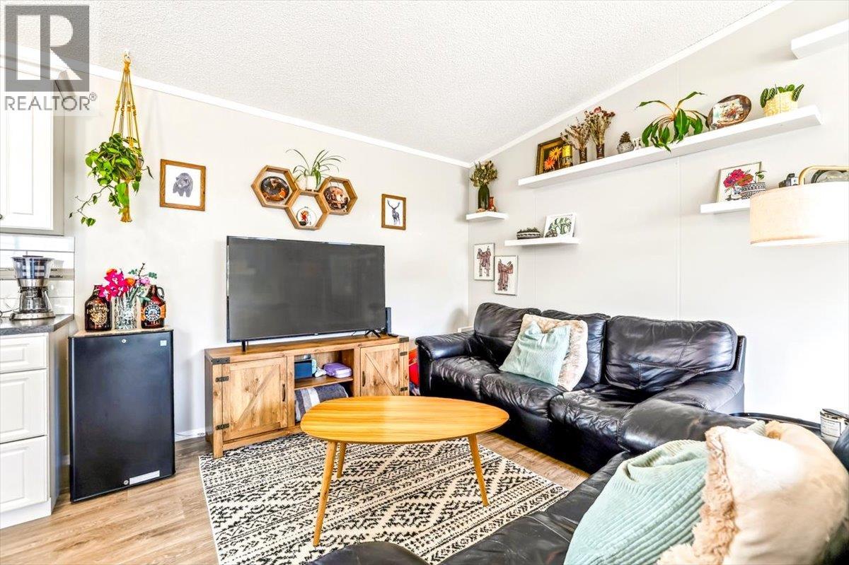 60 Cokato Road Unit# C10, Fernie, British Columbia  V0B 1M4 - Photo 6 - 10398010