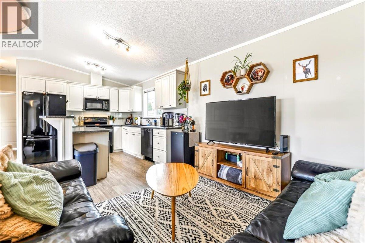 60 Cokato Road Unit# C10, Fernie, British Columbia  V0B 1M4 - Photo 7 - 10398010