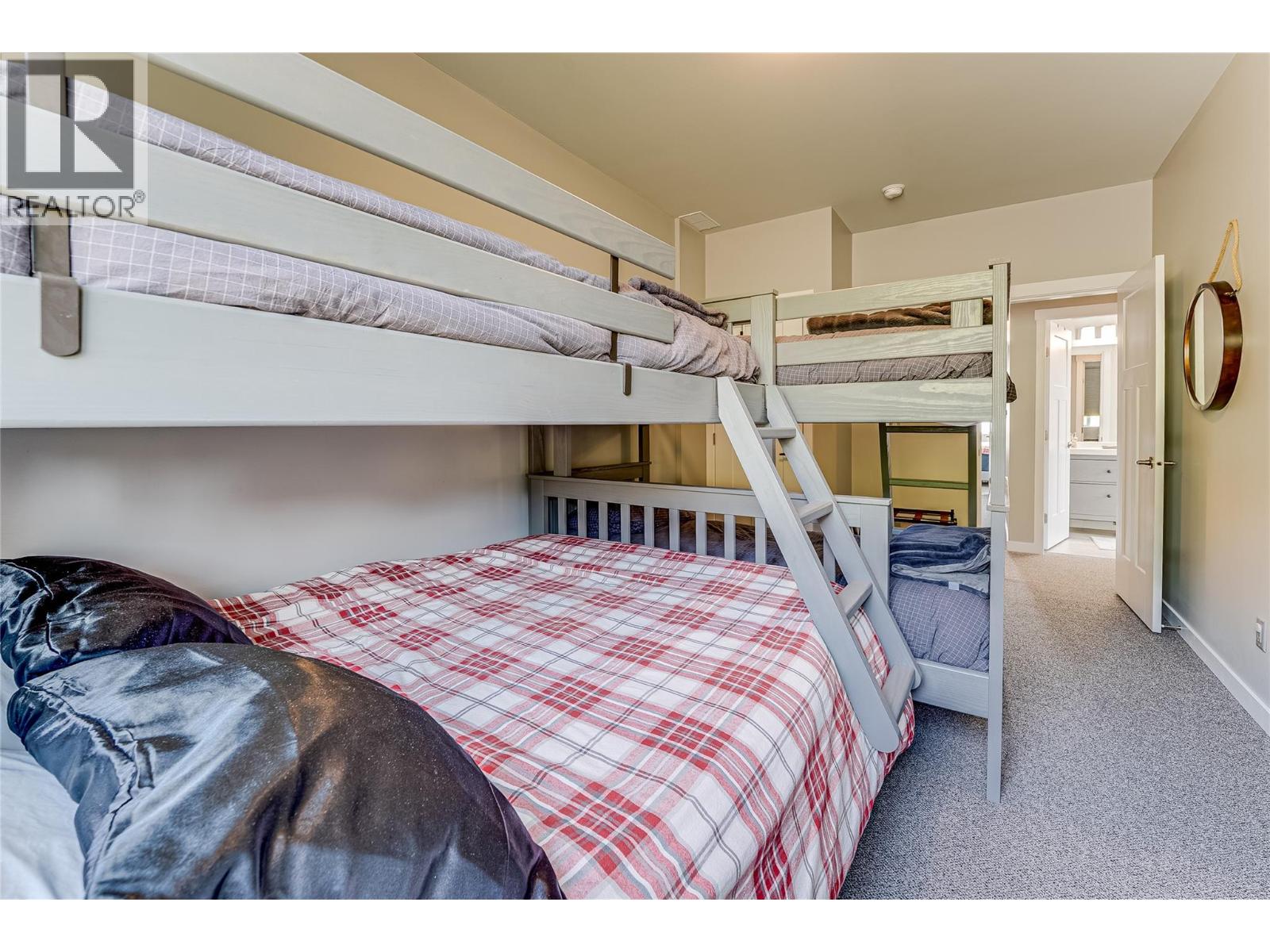 9905 Pinnacles Road Unit# 1, Silver Star, British Columbia  V1B 3M1 - Photo 27 - 10397904