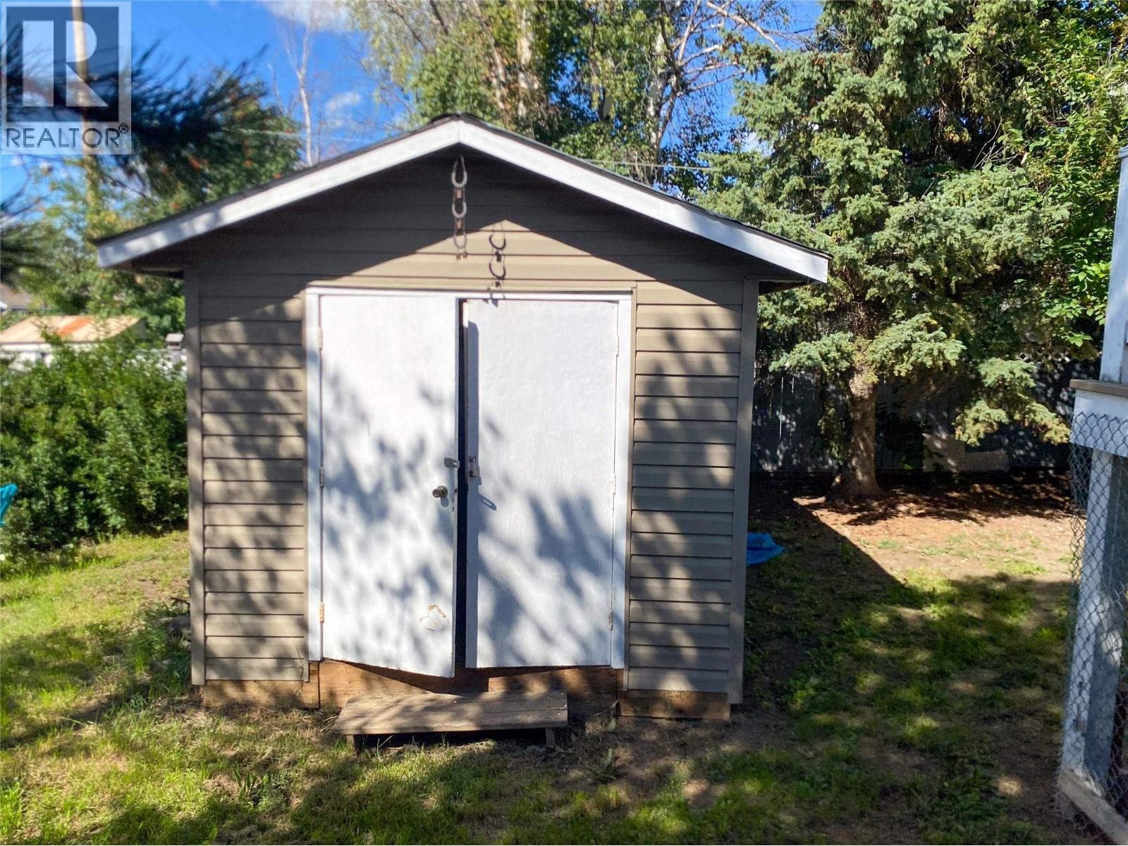 9017 17 Street, Dawson Creek, British Columbia  V1G 4A5 - Photo 32 - 10398357