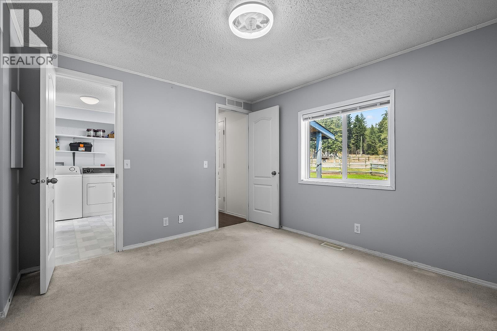 5090 Mackinnon Road, Peachland, British Columbia  V0H 1X0 - Photo 60 - 10396742