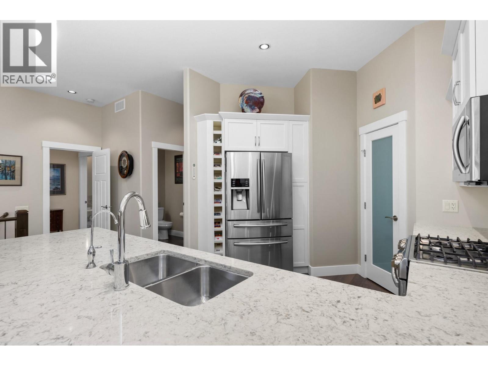 1836 Tower Ranch Boulevard Unit# 37, Kelowna, British Columbia  V1P 1S8 - Photo 12 - 10398350