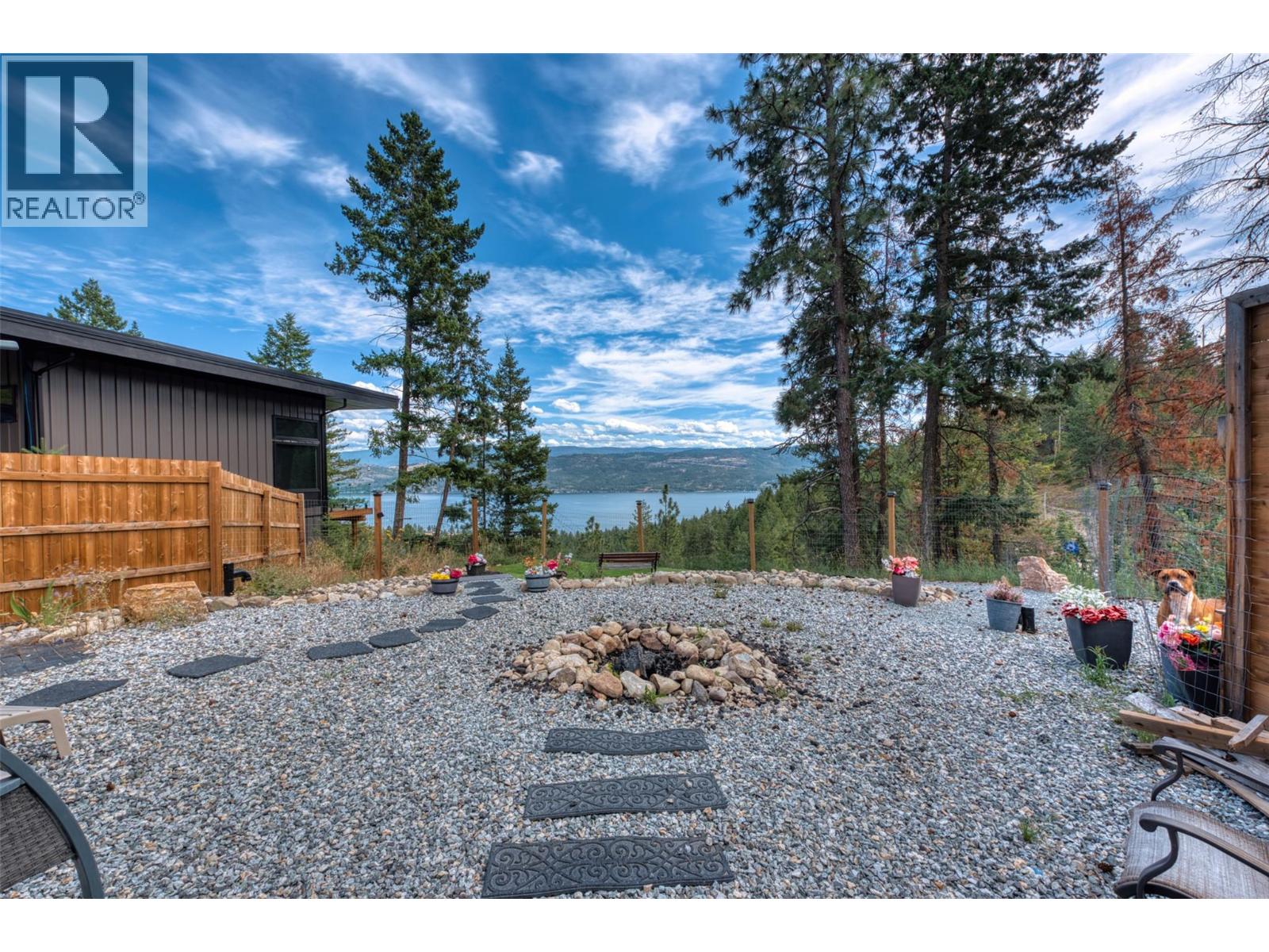 10795 Westshore Road, Vernon, British Columbia  V1H 2C3 - Photo 19 - 10398170