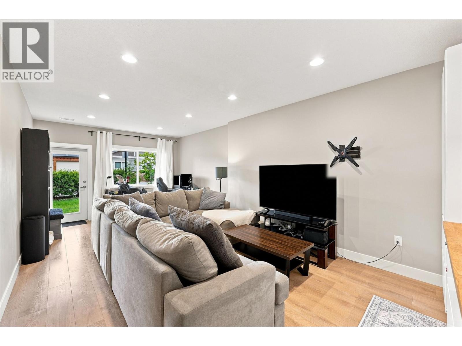 2200 Linfield Drive Unit# 32, Kamloops, British Columbia  V1S 0C5 - Photo 21 - 10398185