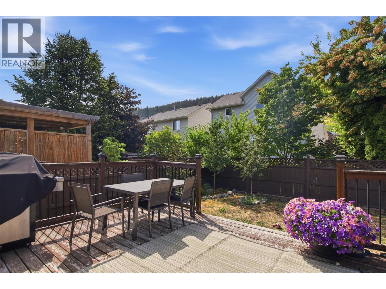 1907 Snowberry Crescent, Kamloops, British Columbia  V1S 1Z8 - Photo 4 - 10398073
