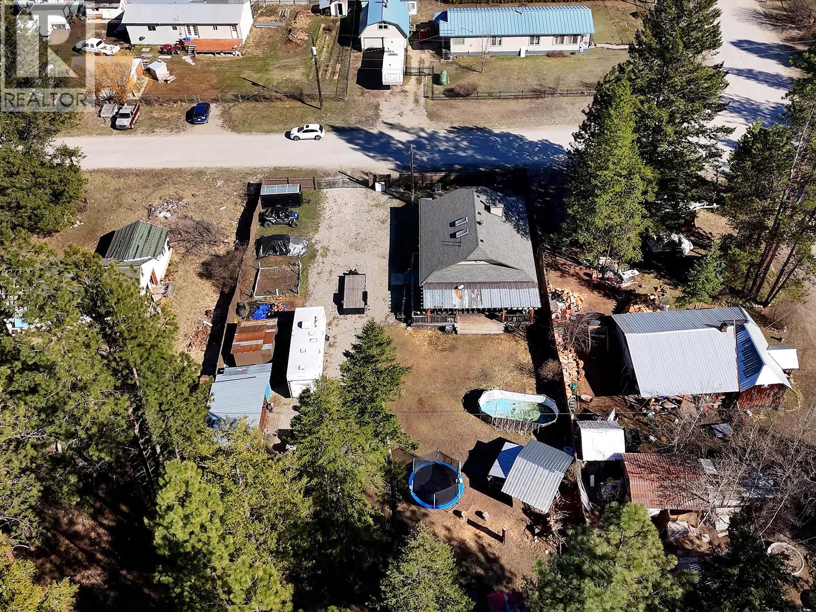5835 3rd Street, Beaverdell, British Columbia  V0H 1A0 - Photo 5 - 10398190