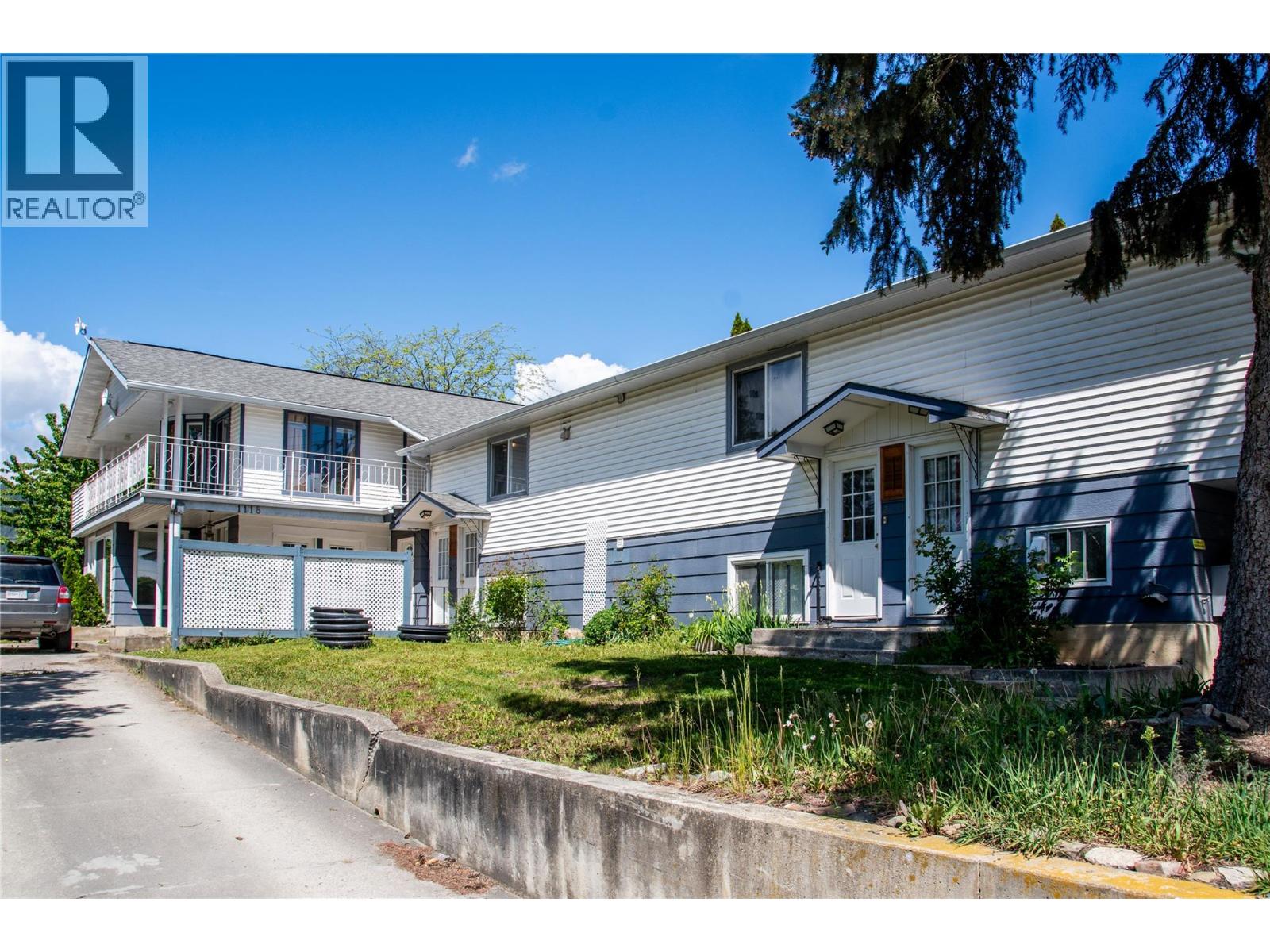 1118 Erickson Street, Creston, British Columbia  V0B 1G0 - Photo 2 - 10398134