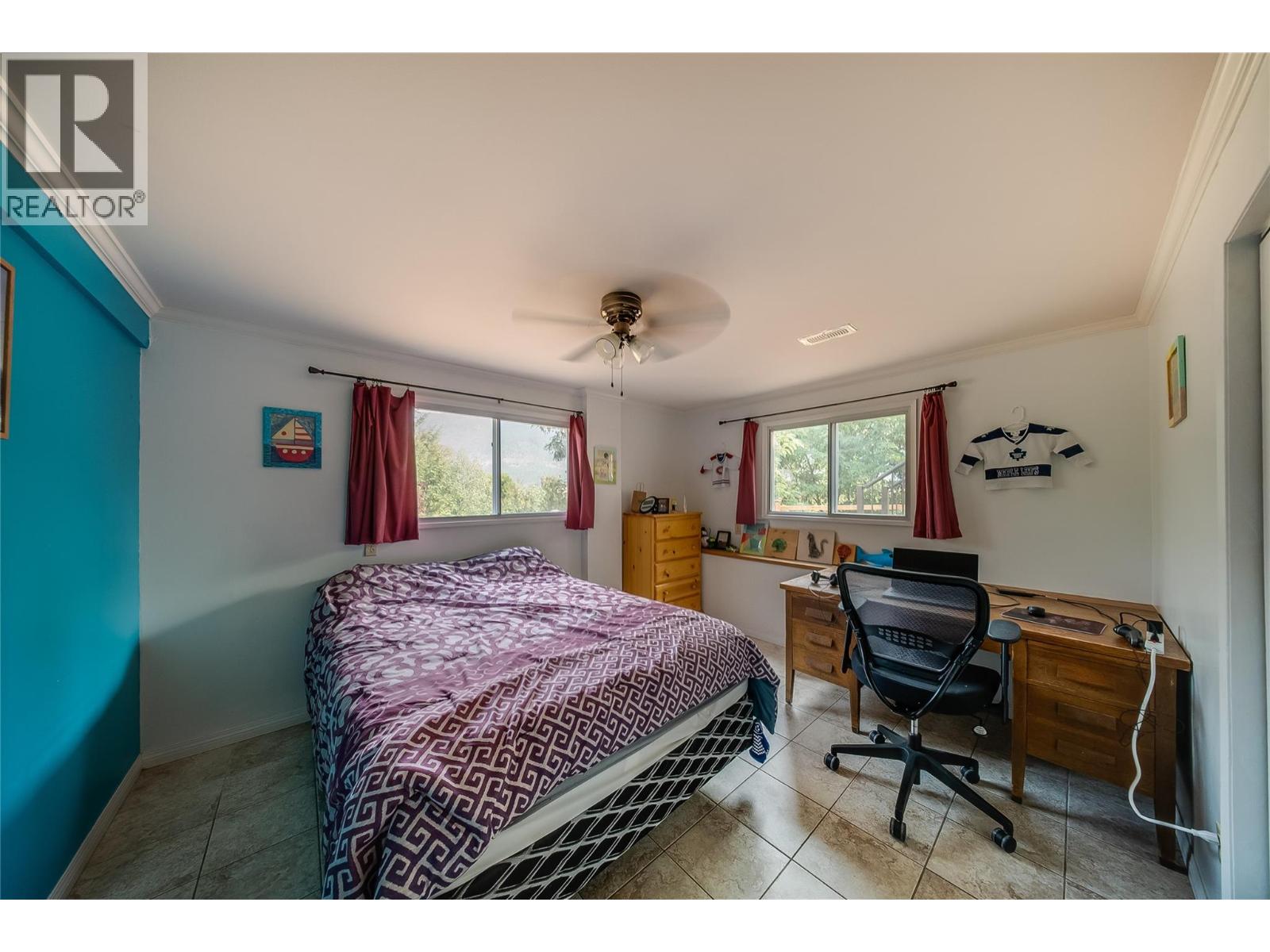 3509 5th Avenue, Castlegar, British Columbia  V1N 2V8 - Photo 33 - 10398093