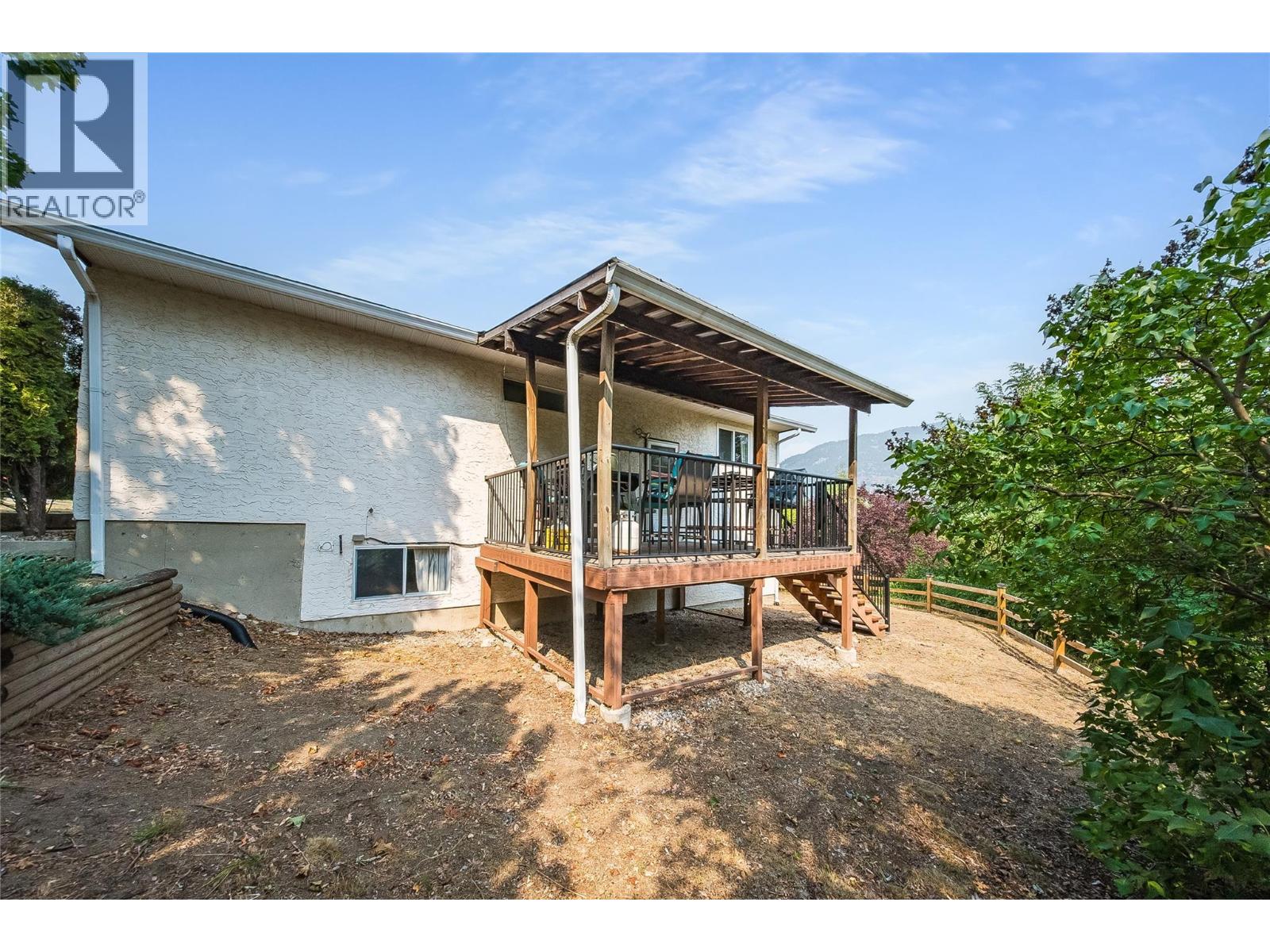 3509 5th Avenue, Castlegar, British Columbia  V1N 2V8 - Photo 46 - 10398093