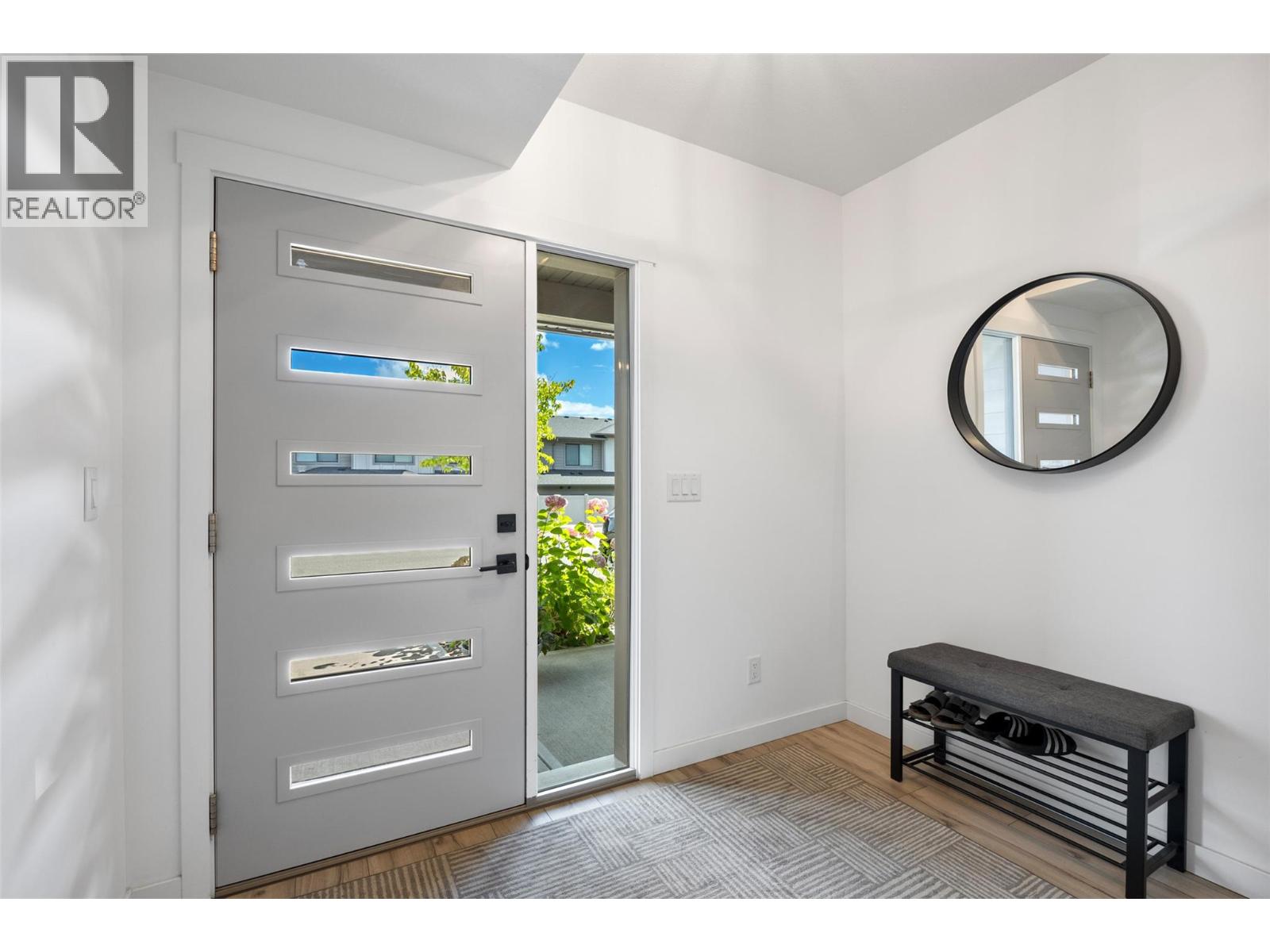 1323 Kinross Place Unit# 120, Kamloops, British Columbia  V1S 0B8 - Photo 5 - 10398370