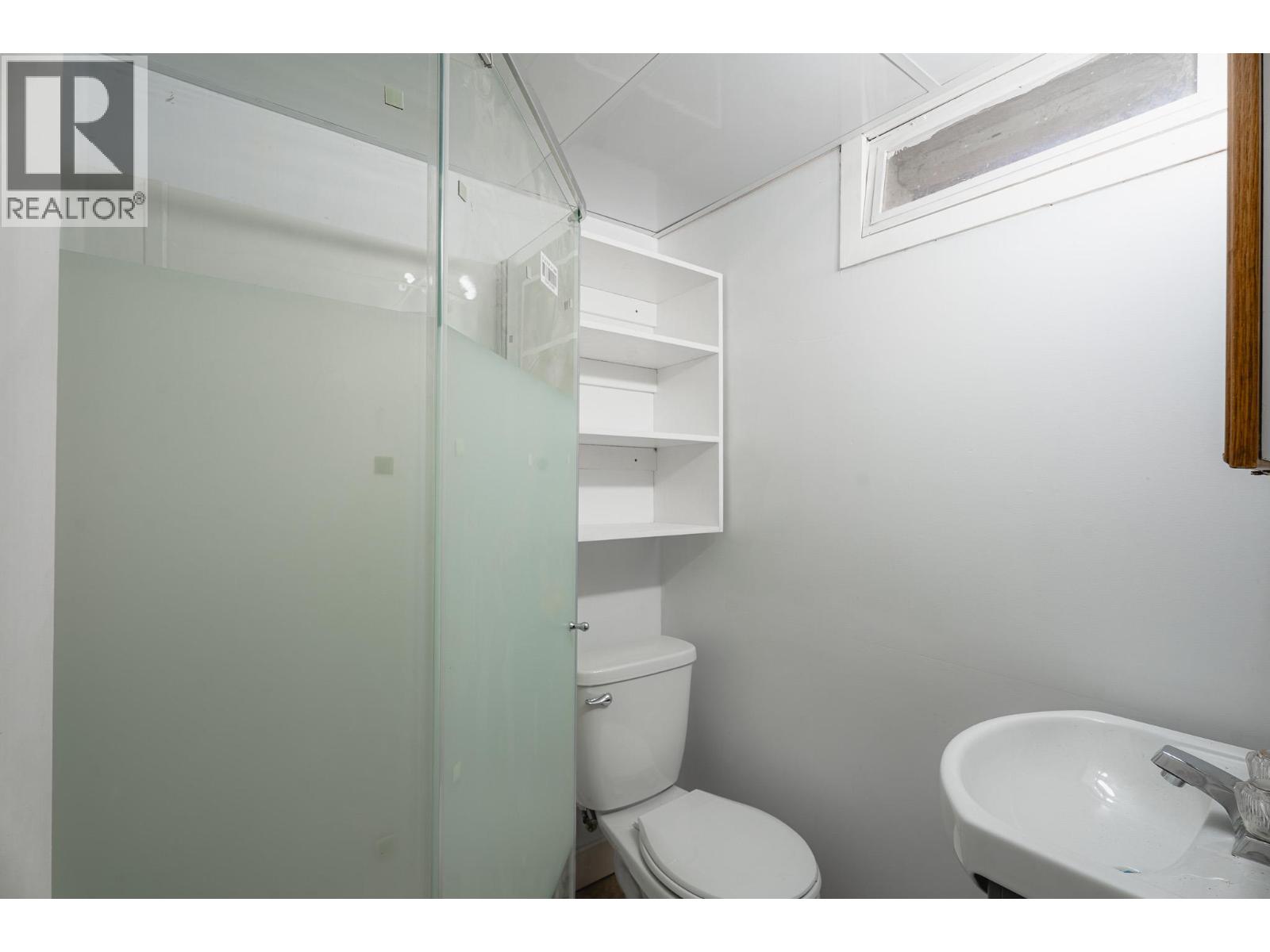 928 Sherbrooke Avenue, Kamloops, British Columbia  V2B 1W2 - Photo 20 - 10398317