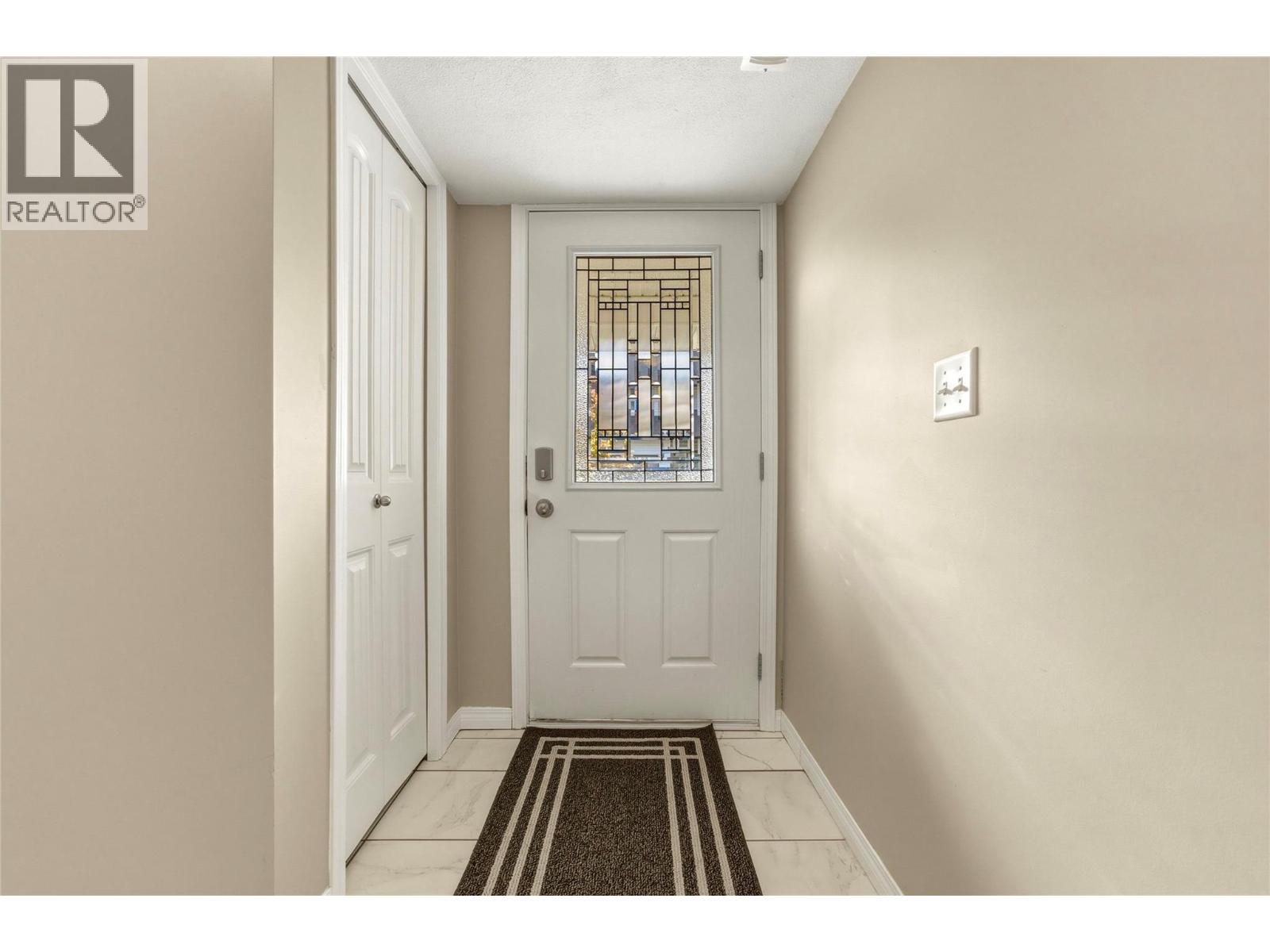 5901 Heritage Drive Unit# 10, Vernon, British Columbia  V1H 1Z5 - Photo 4 - 10398316