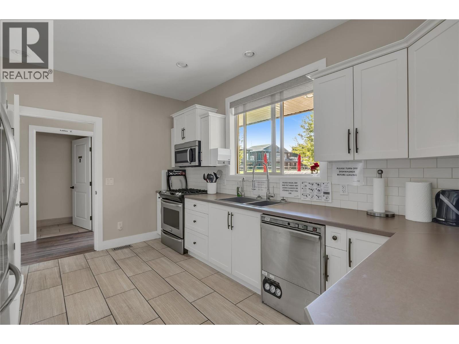 2194 Alvarado Trail, Westbank, British Columbia  V4T 3B8 - Photo 39 - 10398379