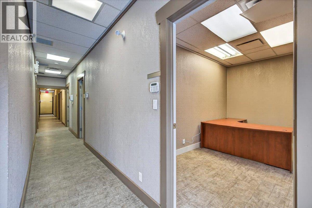 603 Pine Avenue, Sparwood, British Columbia  V0B 2G0 - Photo 8 - 10398371