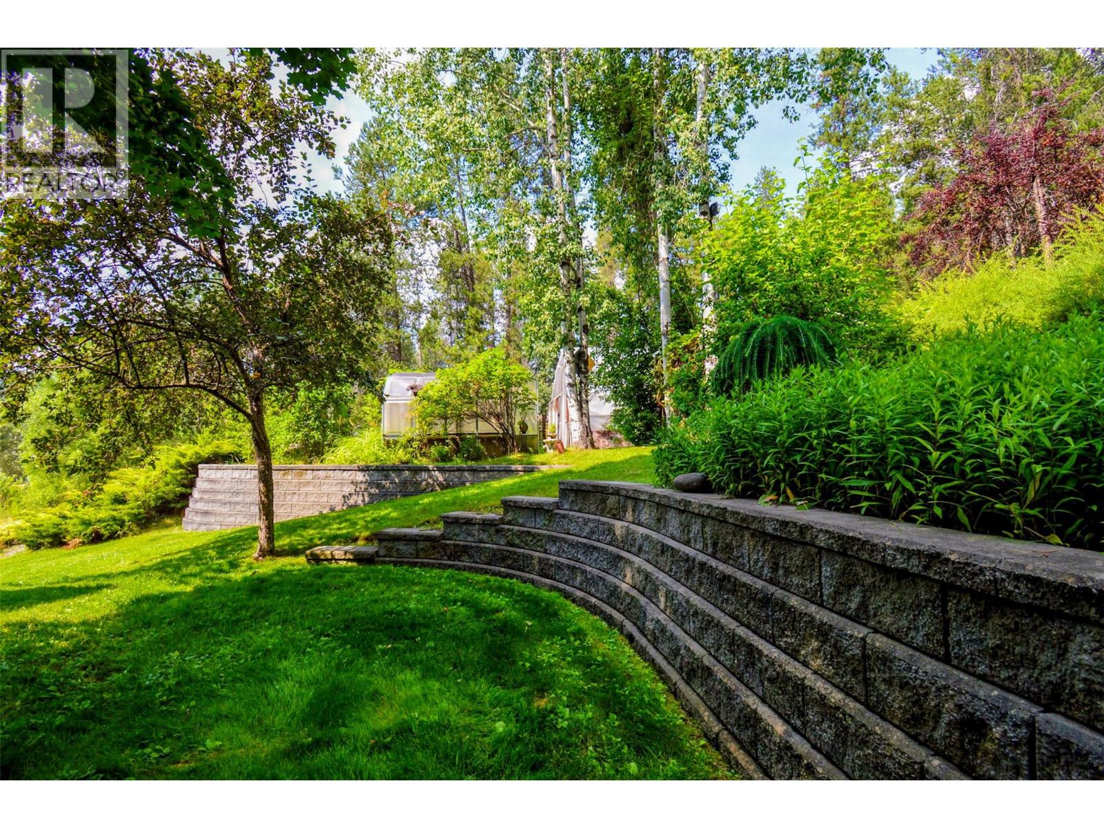610 Strathmore Avenue, Greenwood, British Columbia  V0H 1J0 - Photo 11 - 10398163