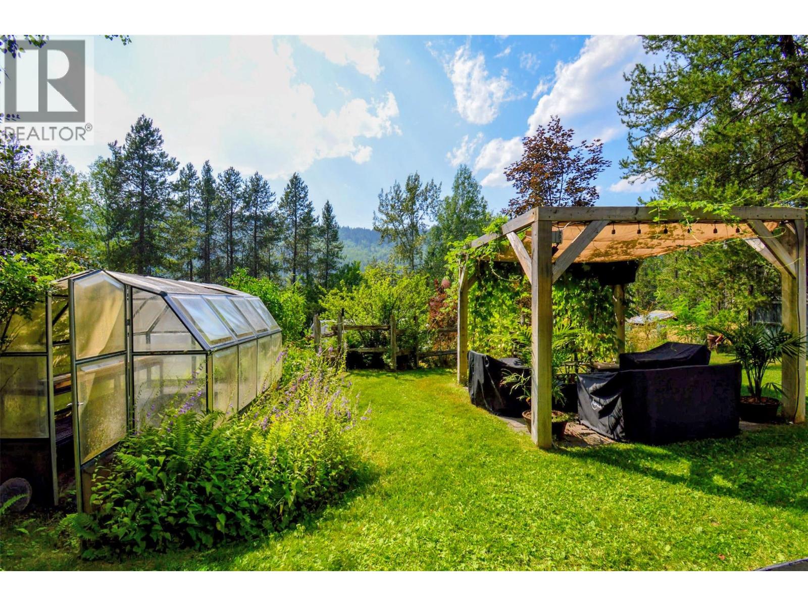 610 Strathmore Avenue, Greenwood, British Columbia  V0H 1J0 - Photo 19 - 10398163