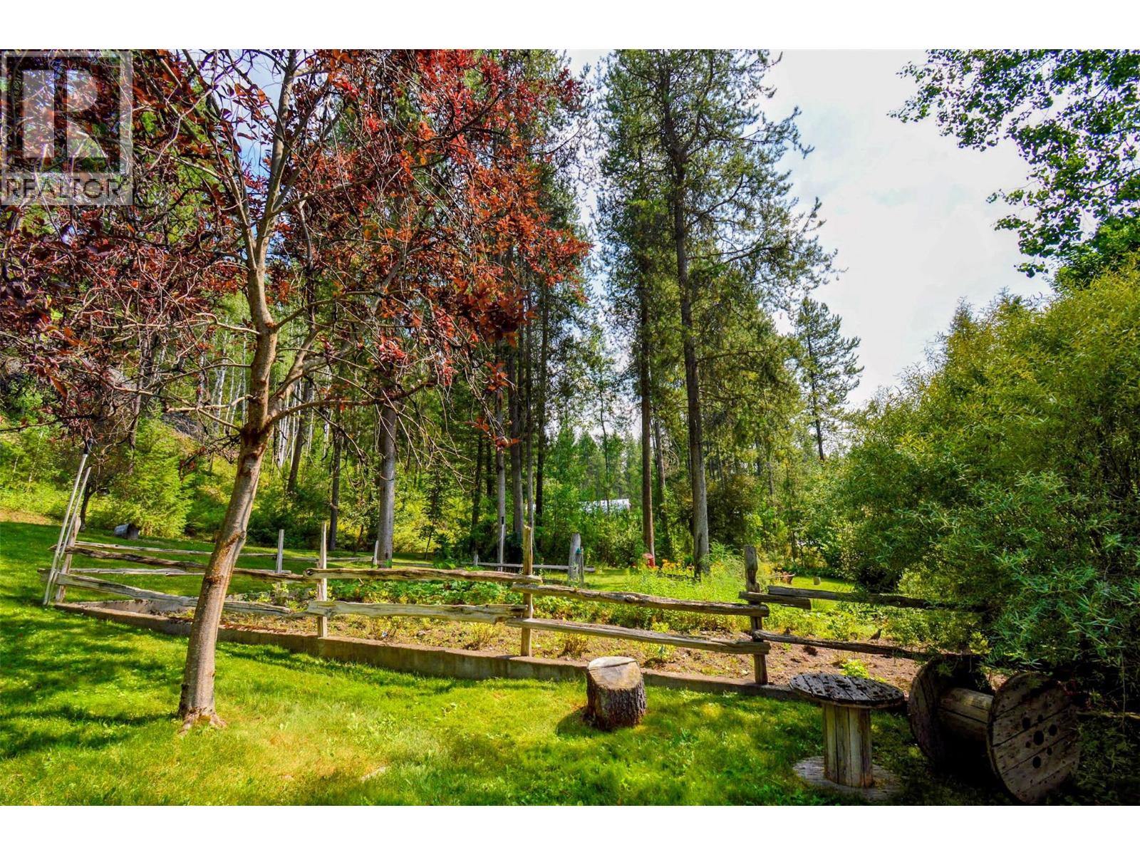 610 Strathmore Avenue, Greenwood, British Columbia  V0H 1J0 - Photo 21 - 10398163