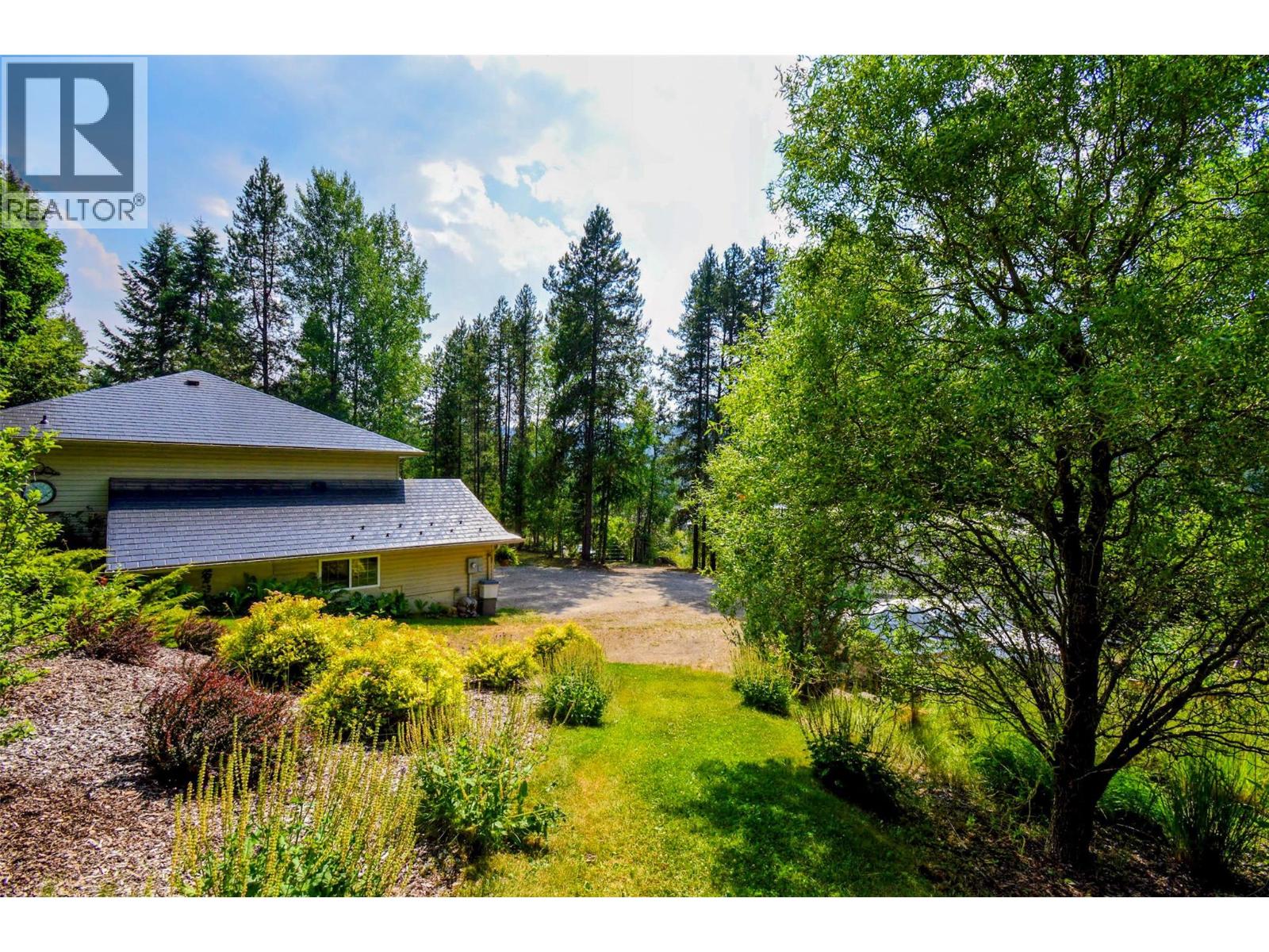 610 Strathmore Avenue, Greenwood, British Columbia  V0H 1J0 - Photo 23 - 10398163