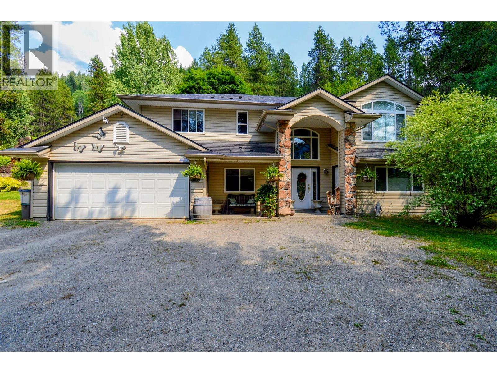 610 Strathmore Avenue, Greenwood, British Columbia  V0H 1J0 - Photo 3 - 10398163