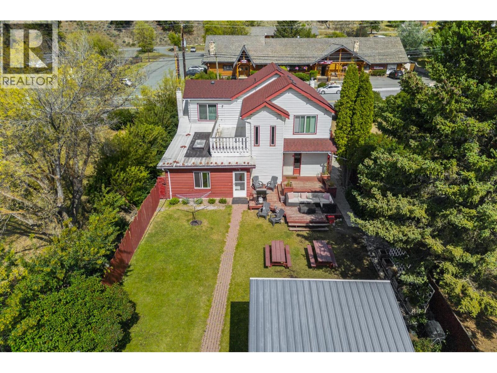 1411 Cariboo  97 Highway, Clinton, British Columbia  V0K 1K0 - Photo 2 - 10398113