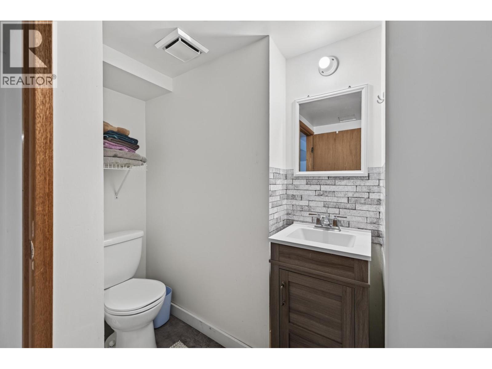 1411 Cariboo  97 Highway, Clinton, British Columbia  V0K 1K0 - Photo 50 - 10398113