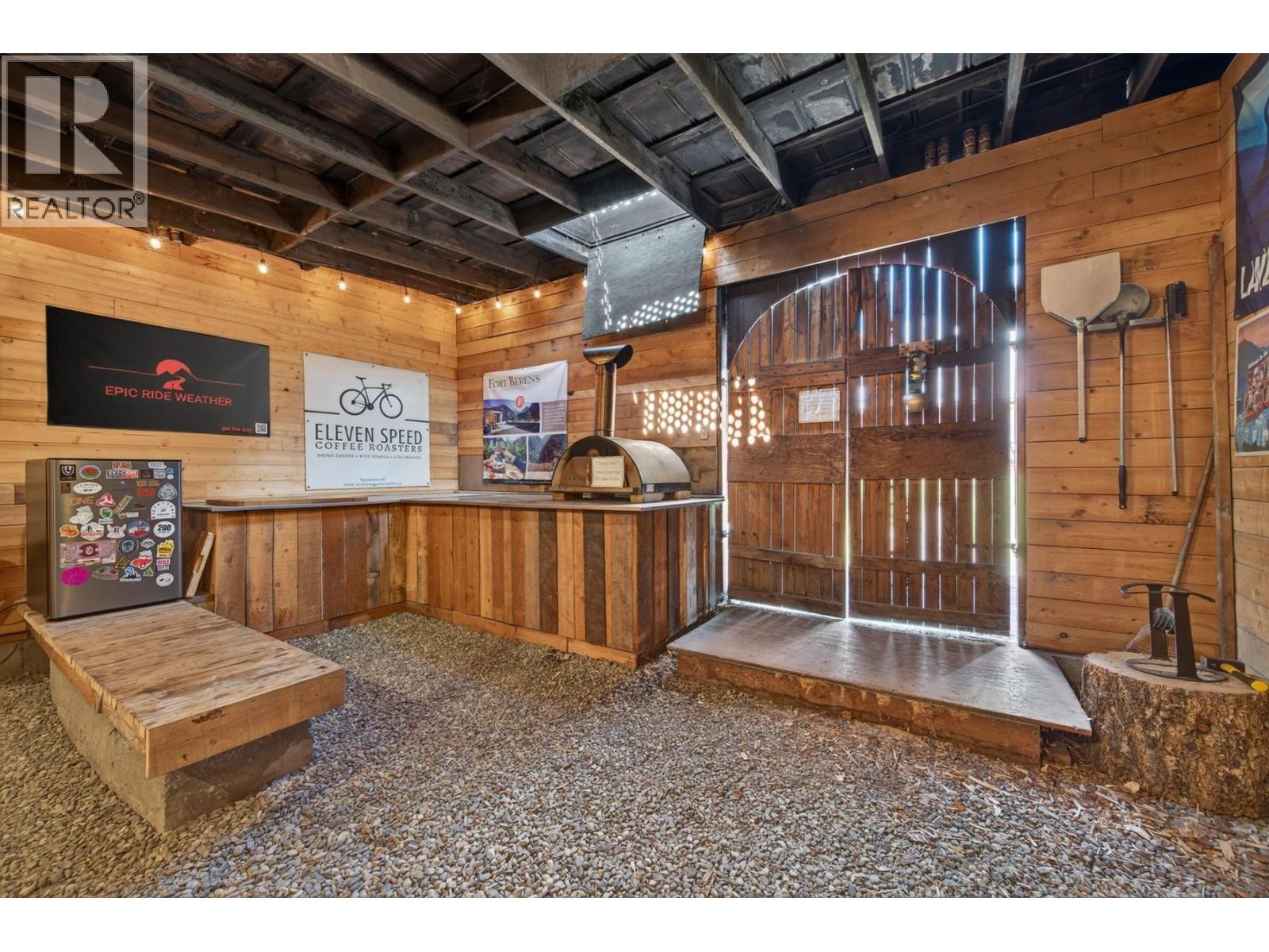 1411 Cariboo  97 Highway, Clinton, British Columbia  V0K 1K0 - Photo 66 - 10398113