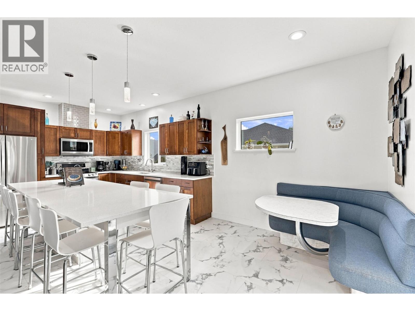 2955 Kicking Horse Drive, Kamloops, British Columbia  V2E 2L8 - Photo 14 - 10398375