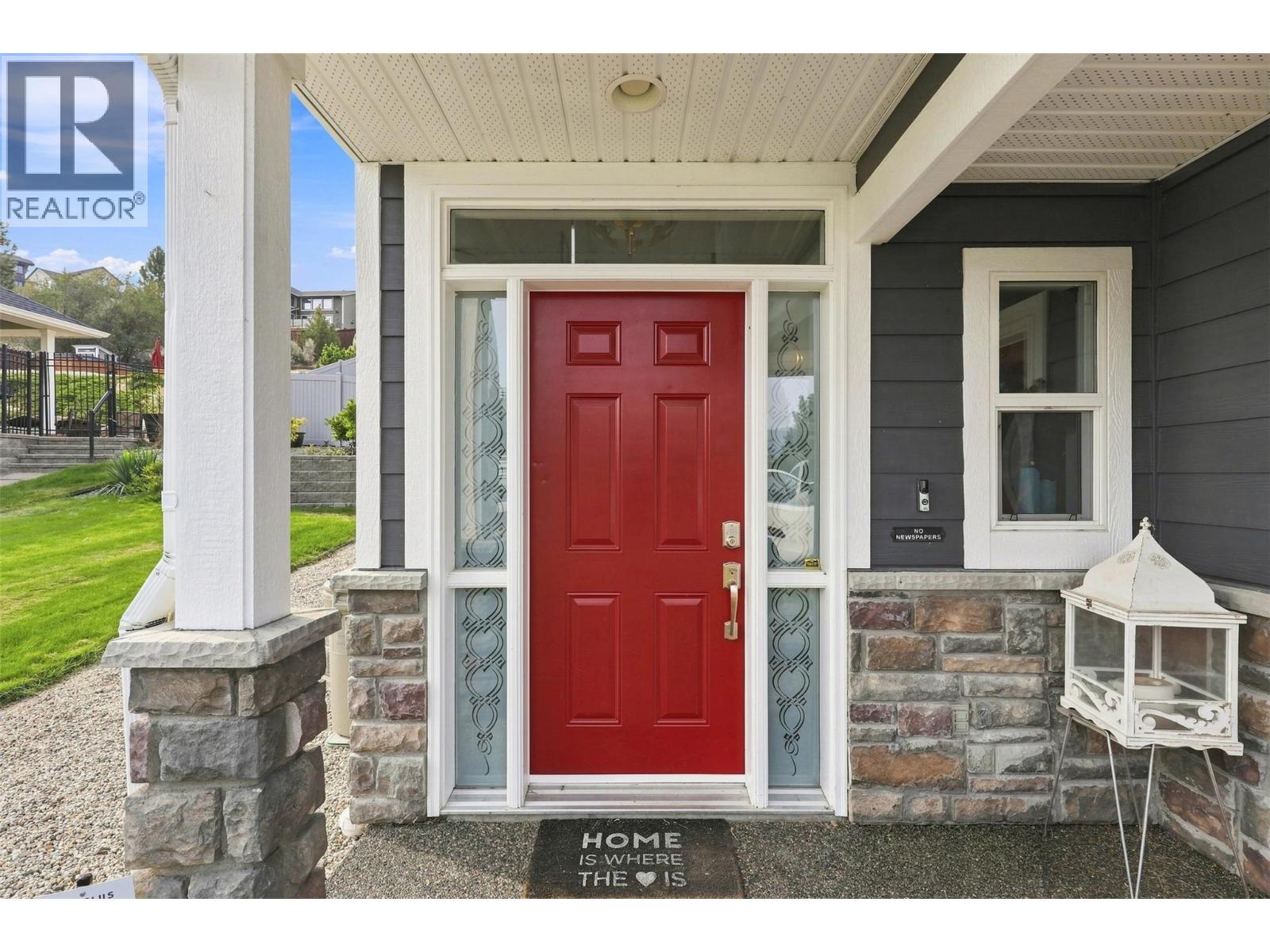 2955 Kicking Horse Drive, Kamloops, British Columbia  V2E 2L8 - Photo 4 - 10398375