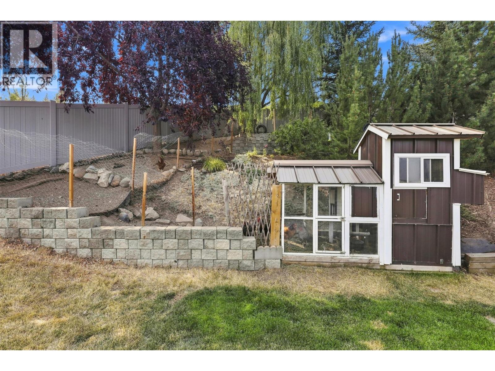 2955 Kicking Horse Drive, Kamloops, British Columbia  V2E 2L8 - Photo 43 - 10398375