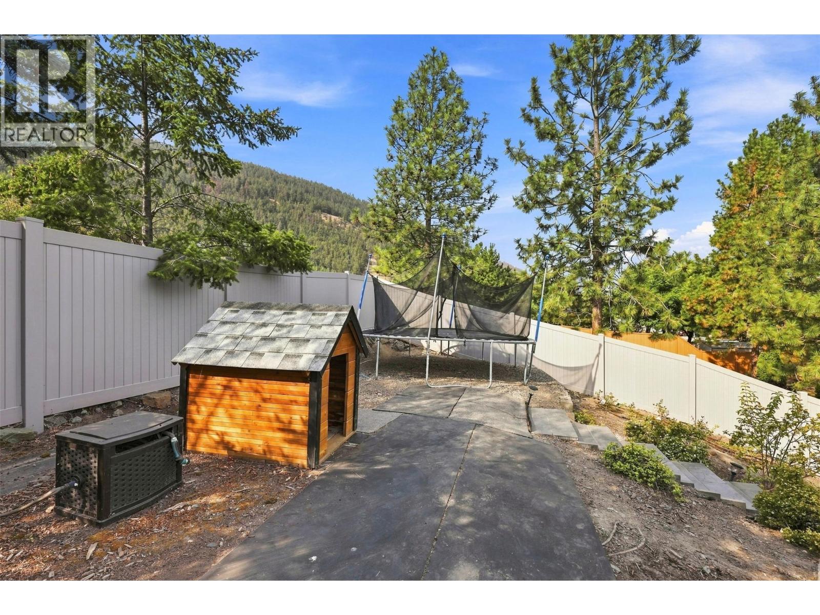 2955 Kicking Horse Drive, Kamloops, British Columbia  V2E 2L8 - Photo 45 - 10398375